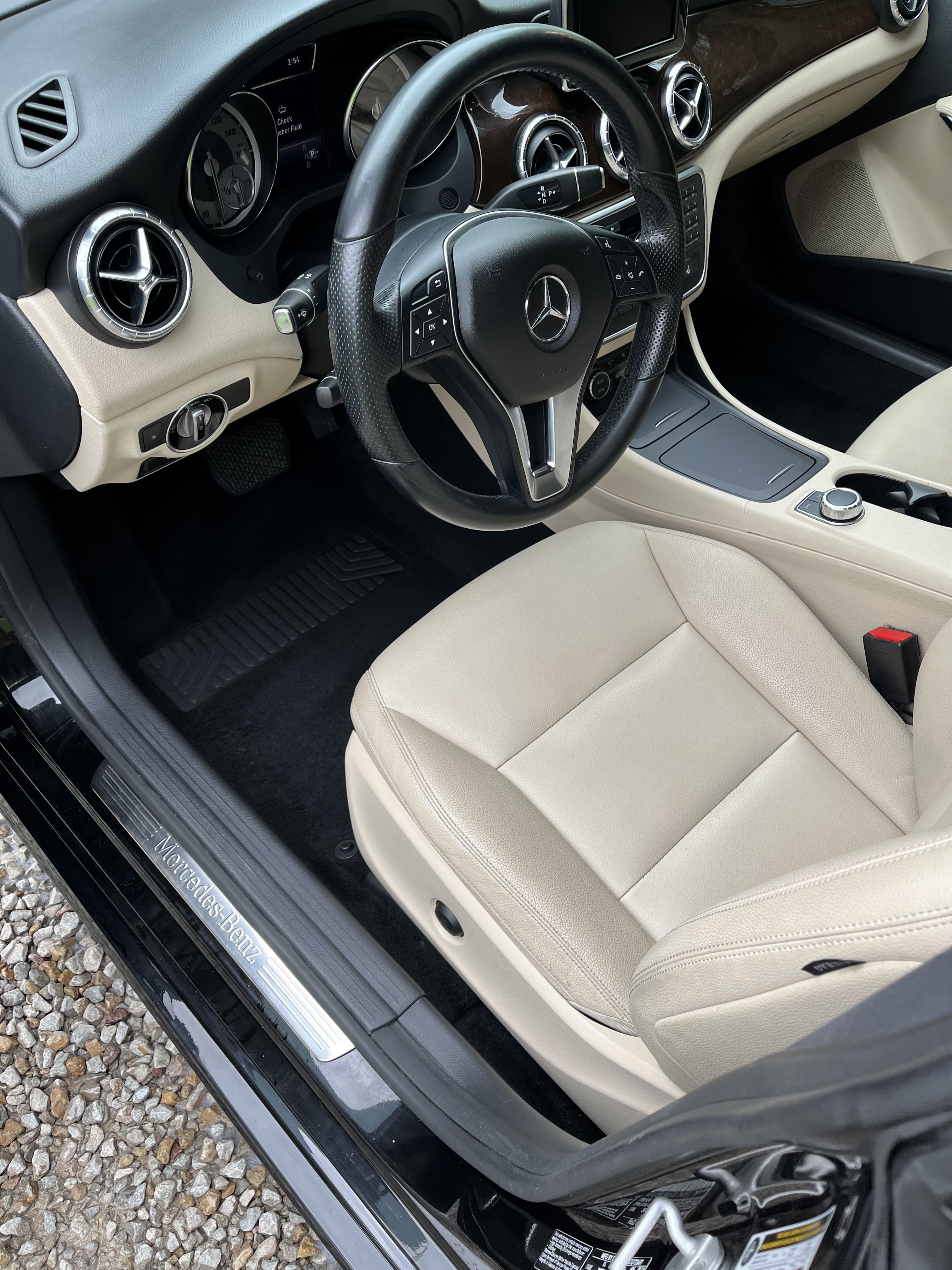 Leather Seat Cleaning and Conditioning + Floor Extraction